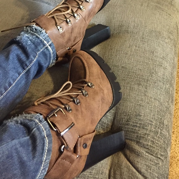 Platform women booties - Picture 6 of 6